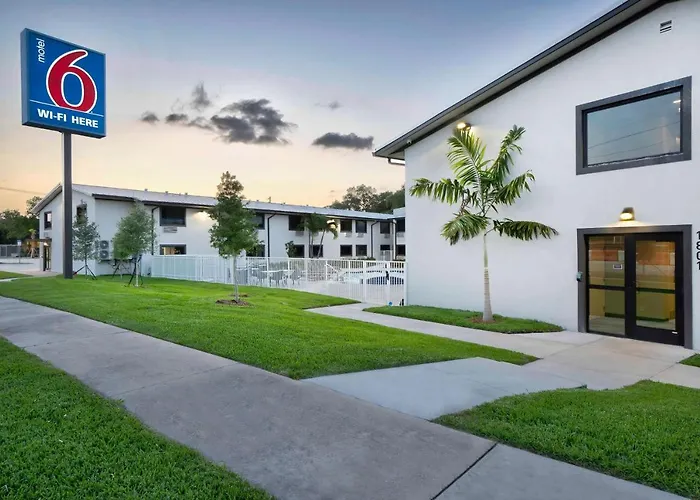 Motel 6-Fort Lauderdale, FlAirport Hotel